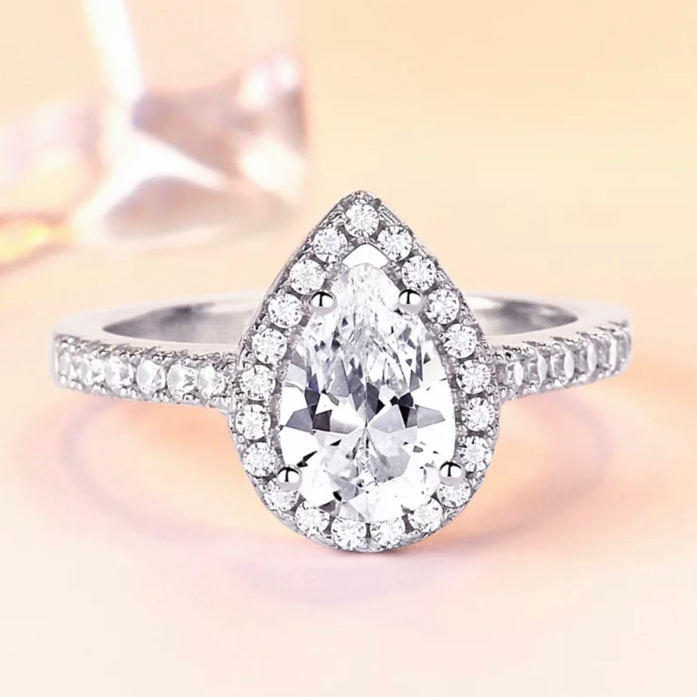 ✨Sparkling Sterling Sapphire✨18K White Gold✨ - Picture 2 of 9